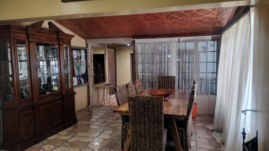4 Bedroom Property for Sale in Noordhoek Free State